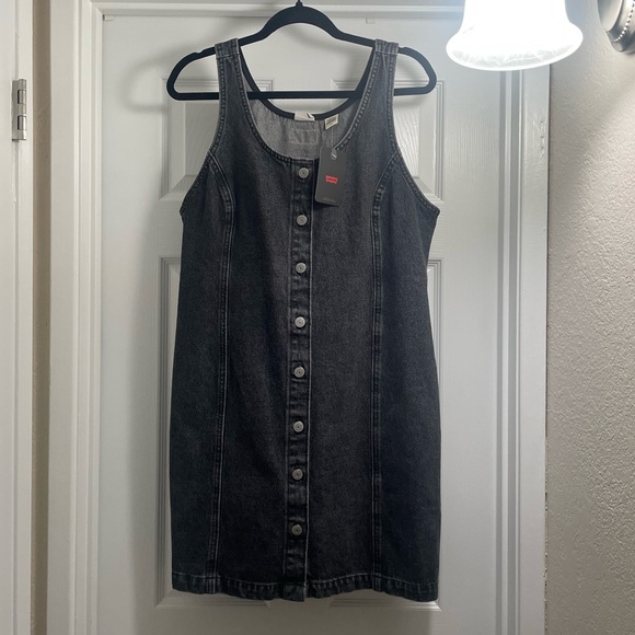 Distressed Levi’s Dress - Picture 1 of 3